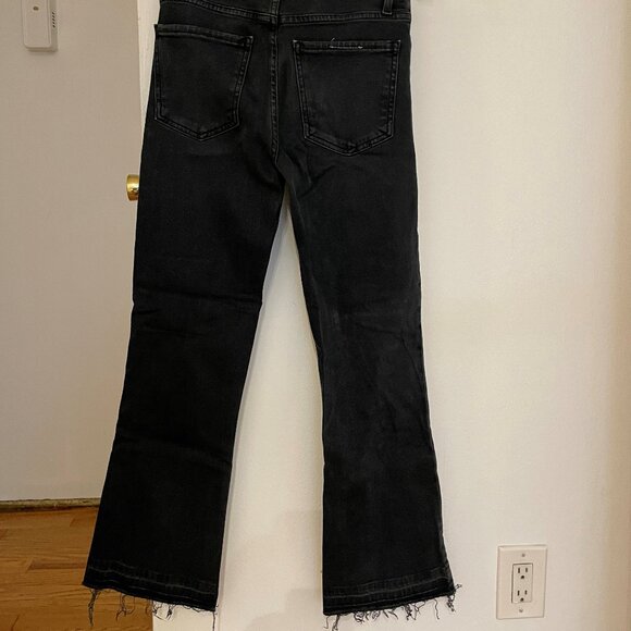 LE JEAN Mid Rise Bella Crop Flare - Picture 9 of 11